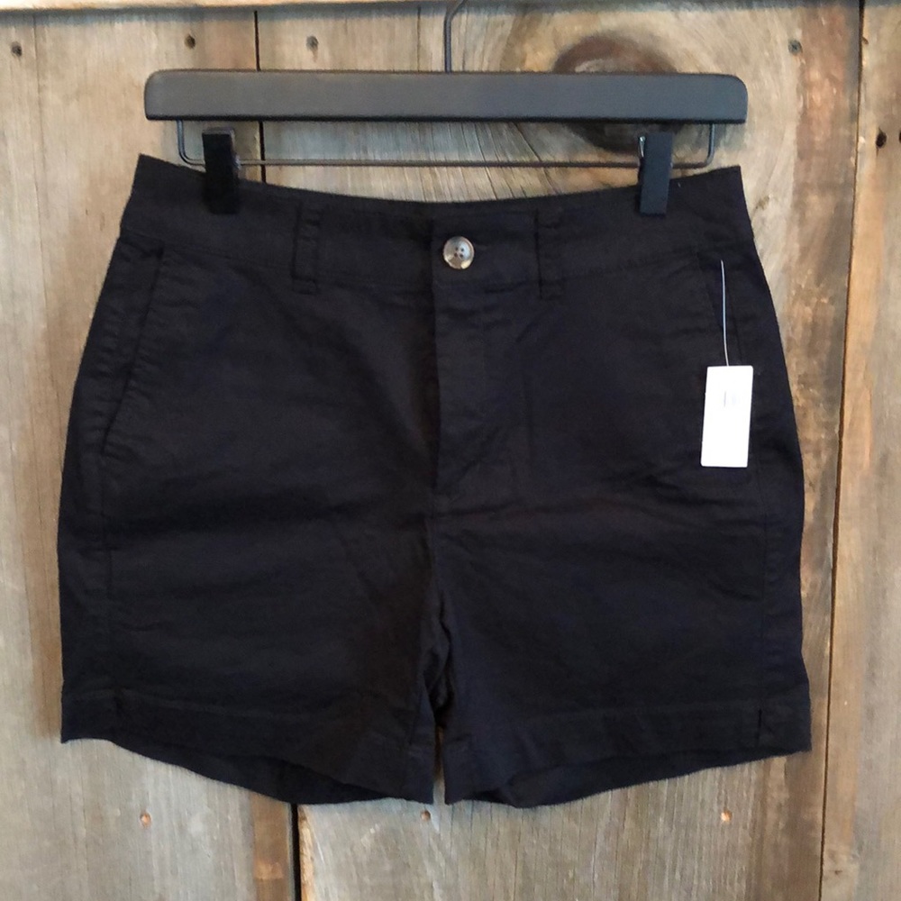 Old Navy Everyday High Waist Shorts in Black Size 2 Women’s